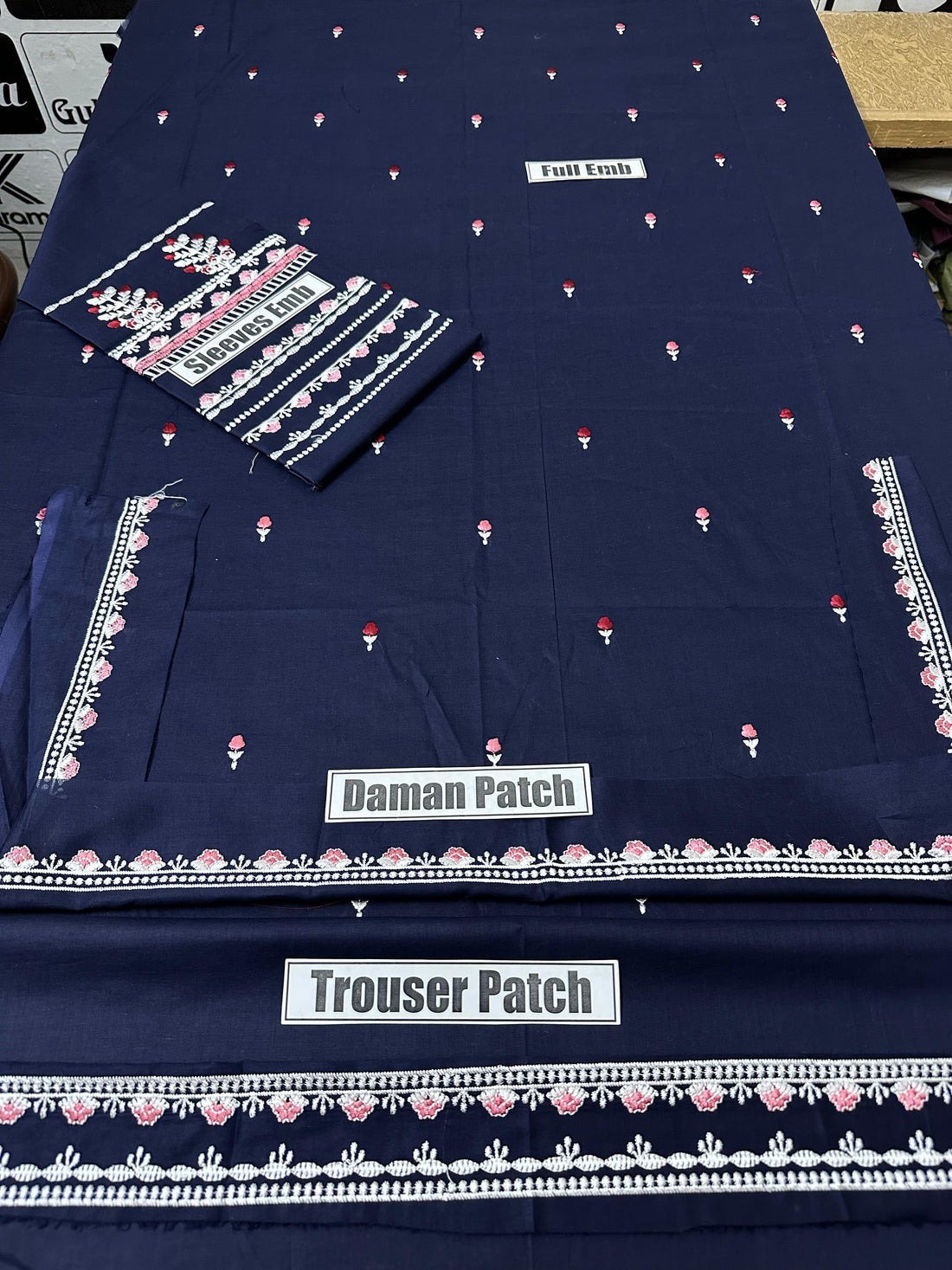 Embroidered Lawn 2-Piece E2010S