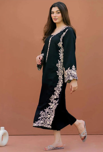 Embroidered Lawn 2-Piece E2022S