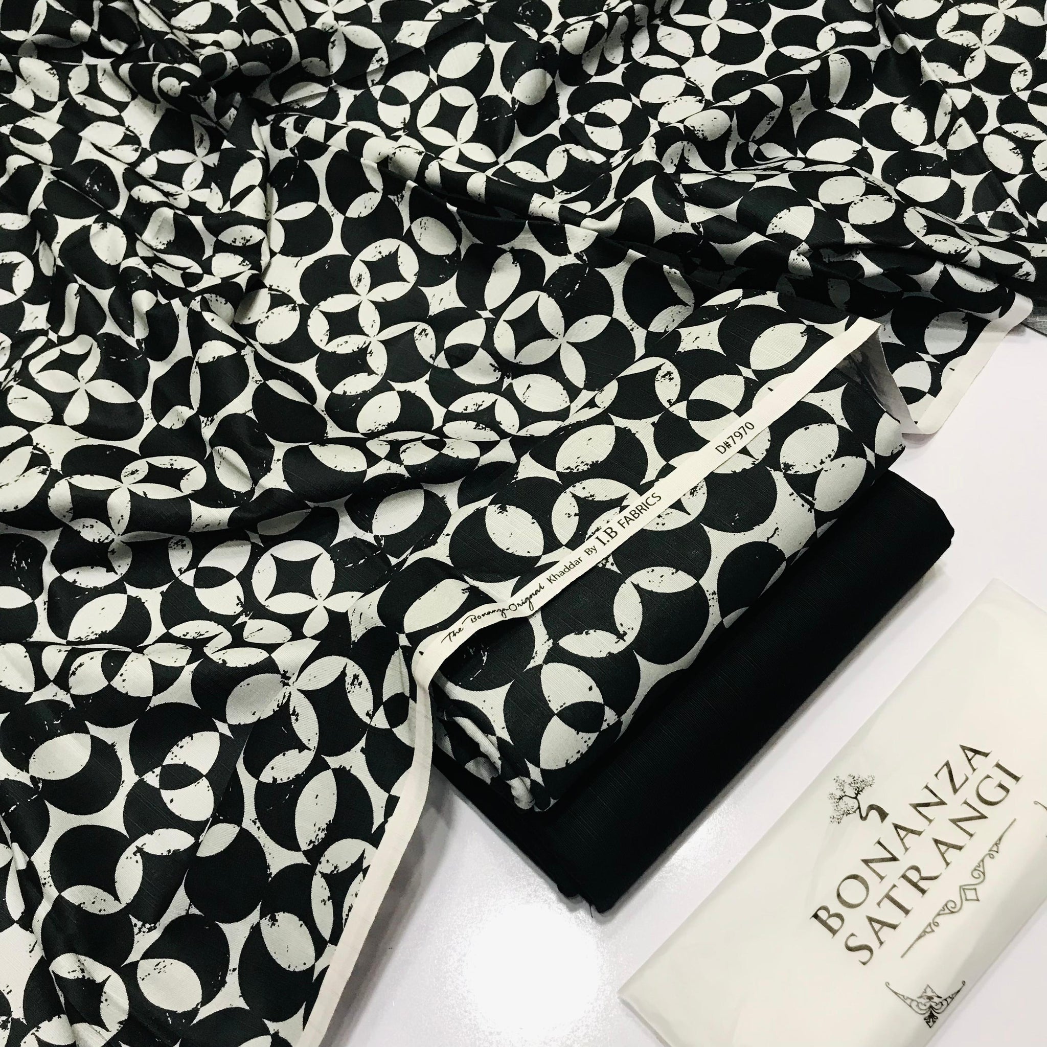 BONANZA KHADDAR 2PC – Digital Print K107